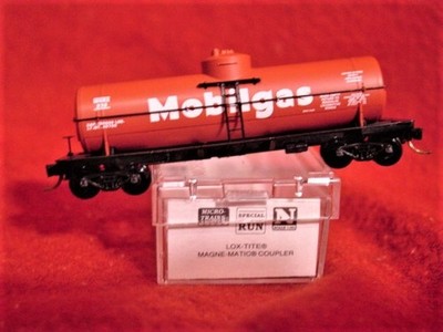 KADEE *SPECIAL RUN*   MOBILGAS    39' Single Dome Car #232 'NEW'N-SCALE