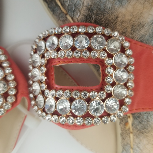 Pineapple Moon BRAND Burnt Orange Rhinestone Buckle Low Heeled SANDAL SZ 9 NNT - Picture 4 of 9