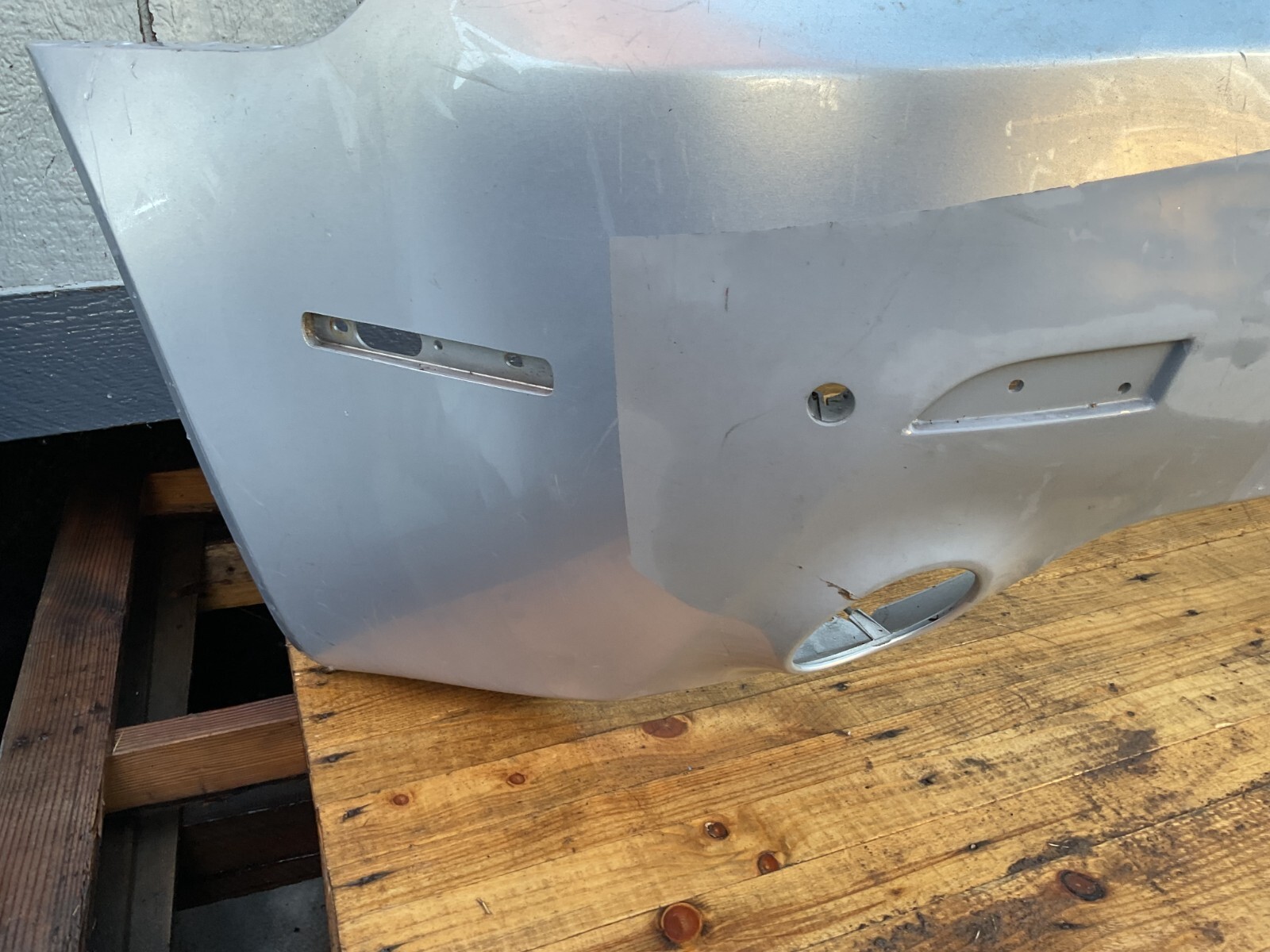 2006 2007 2008 2009 2010 ASTON MARTIN VANTAGE REAR BUMPER COVER OEM