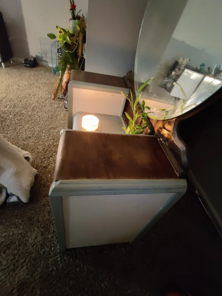 Juego de mesa tocador maquillaje espejo vintage Foto 2 de 4