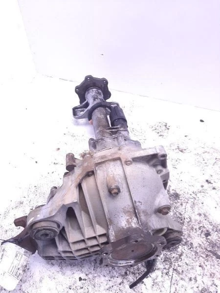 Eje delantero Carrier relación 3,73 GT4 con AWD Opt NR3 01-06 GMC Yukon 15839874 Foto 2 de 4