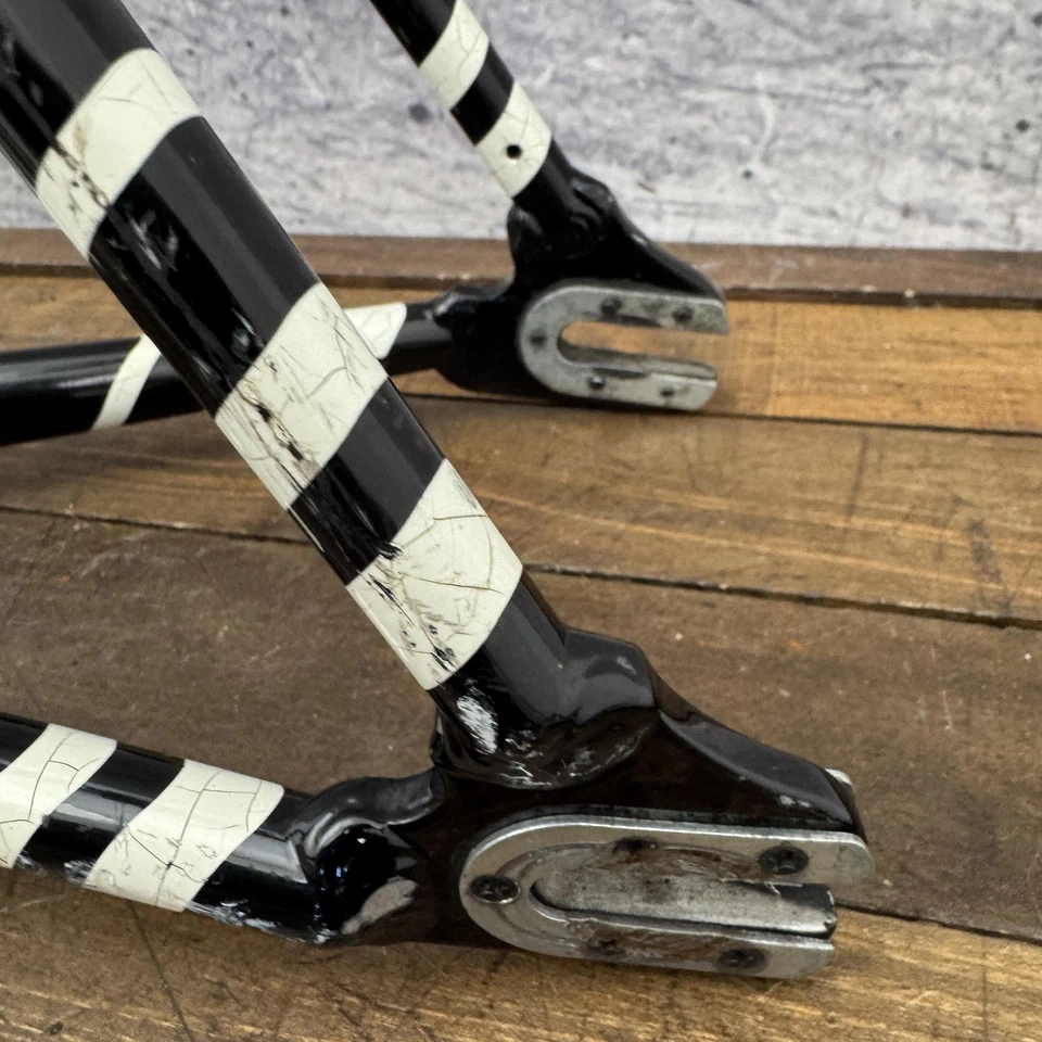 Quadro de pista Specialized Langster 50 54 preto branco liga Easton 700c 120mm - Imagem 2 de 4