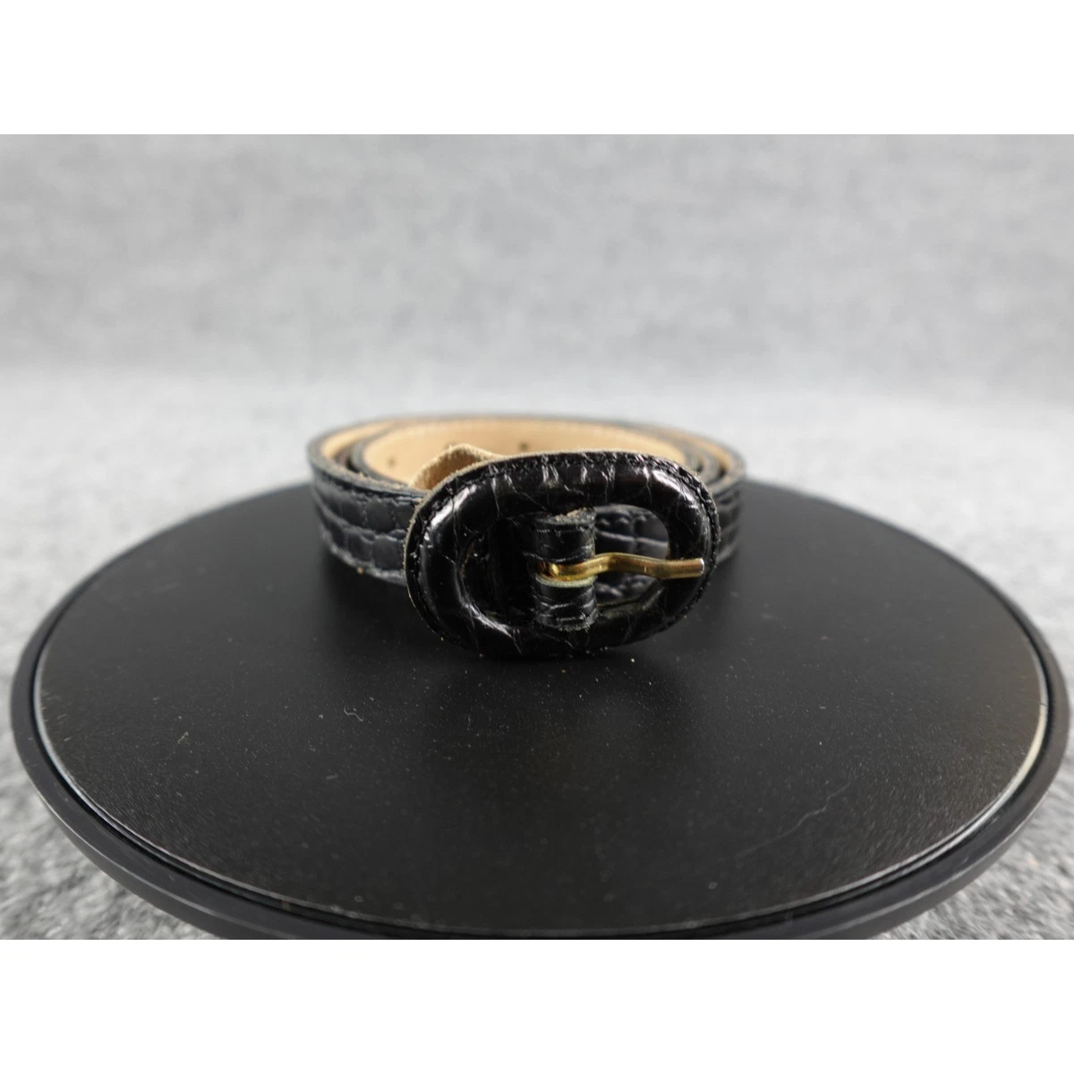 Banana Republic Black Embossed Leather Oval Buckle Belt Size 
