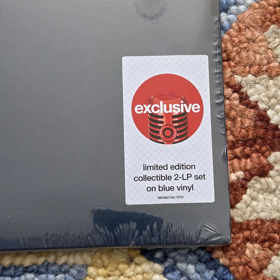 Queen - Greatest Hits 2 II 2LP Blue Vinyl Exclusive Limited NEW - Image 3 of 4