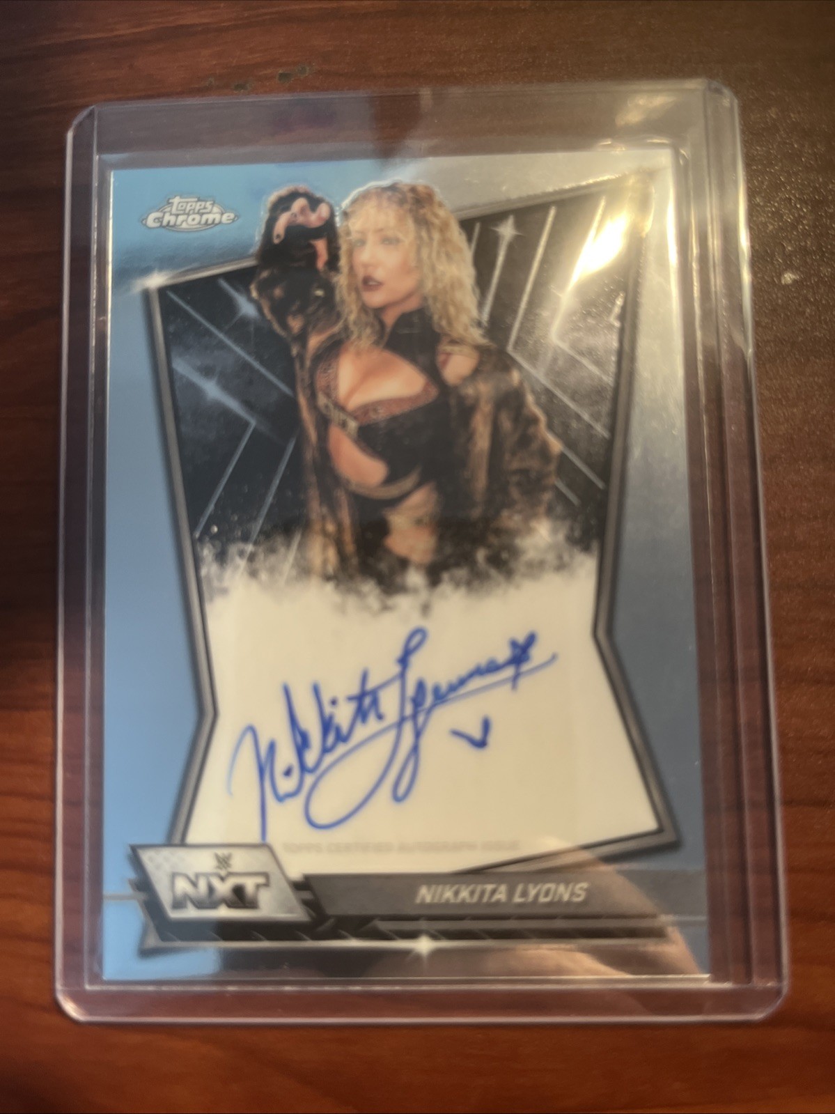 2026 Topps Chrome WWE #NXT-NIK Nikkita Lyons NXT On Card Auto view 1