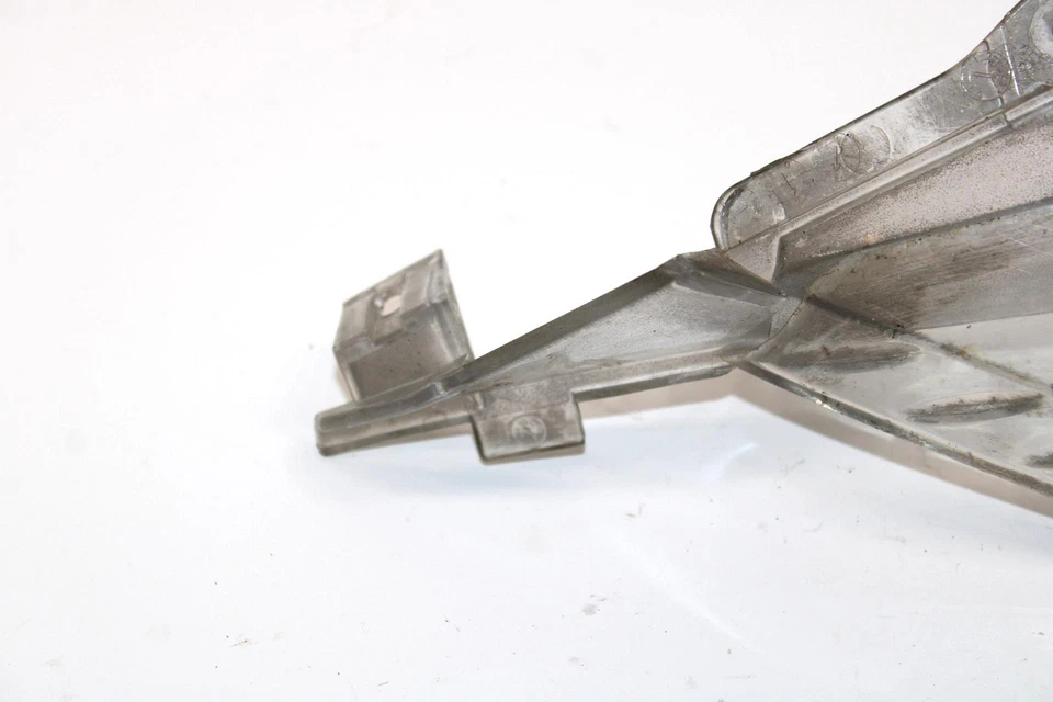 Defletor de ar 2003 Ski-doo Mxz 600 OEM vento esquerdo com furo 517302547 B331 - Imagem 2 de 4