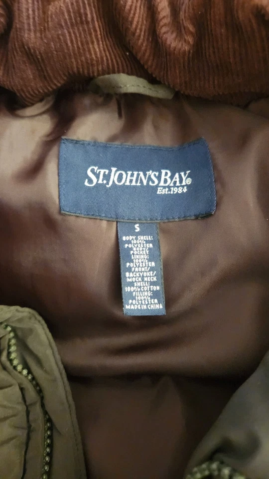 St. John’s Bay Two-toned Brown/Gray Puffer Vest W/Corduroy, Men's Small, EUC - Image 4 of 4