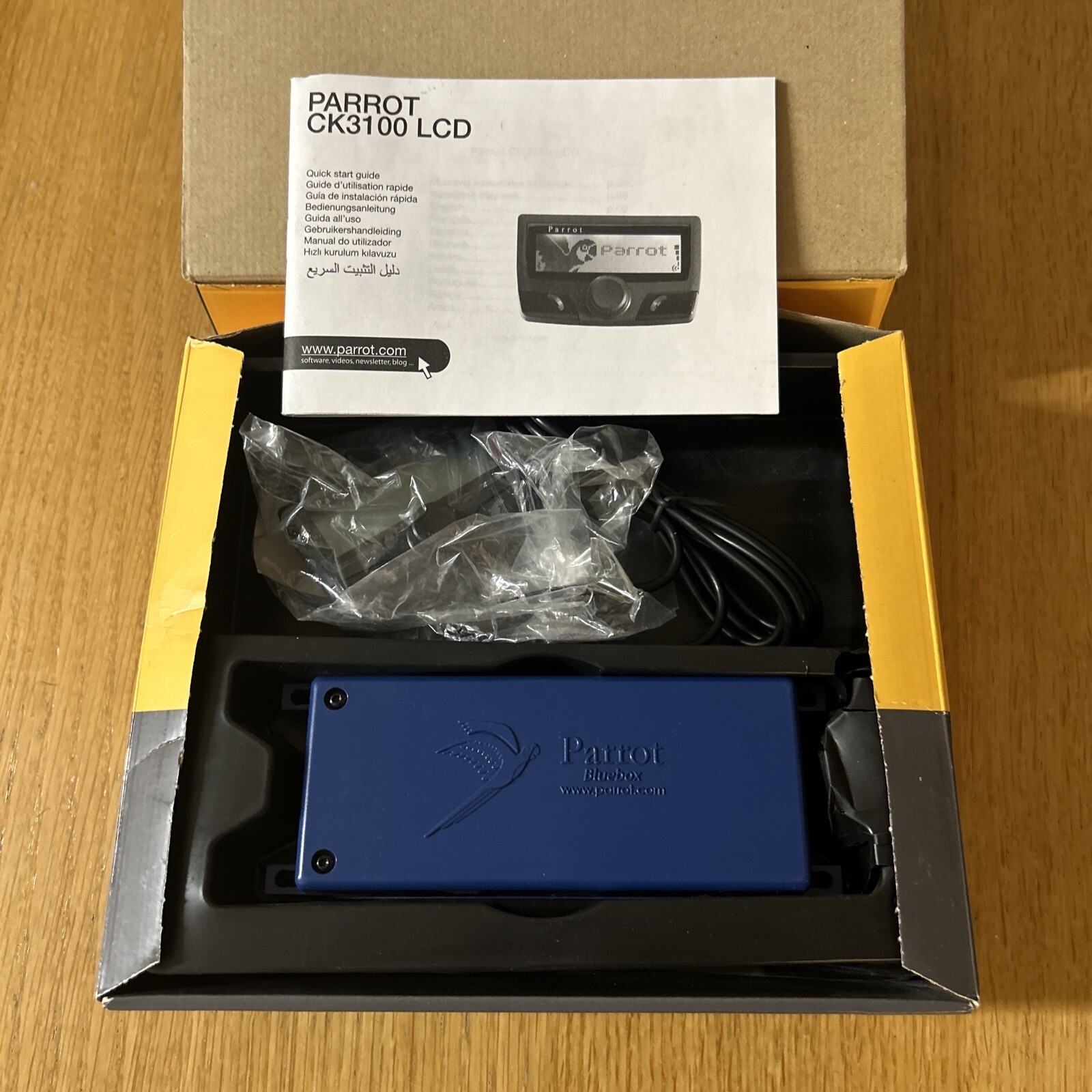 Parrot CK3100 LCD Bluetooth Hands Free Car Kit Open Box Contents