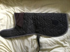 Manteau chien olive matelassé Barbour Paw neuf avec étiquette, col velours côtelé marron. Taille L