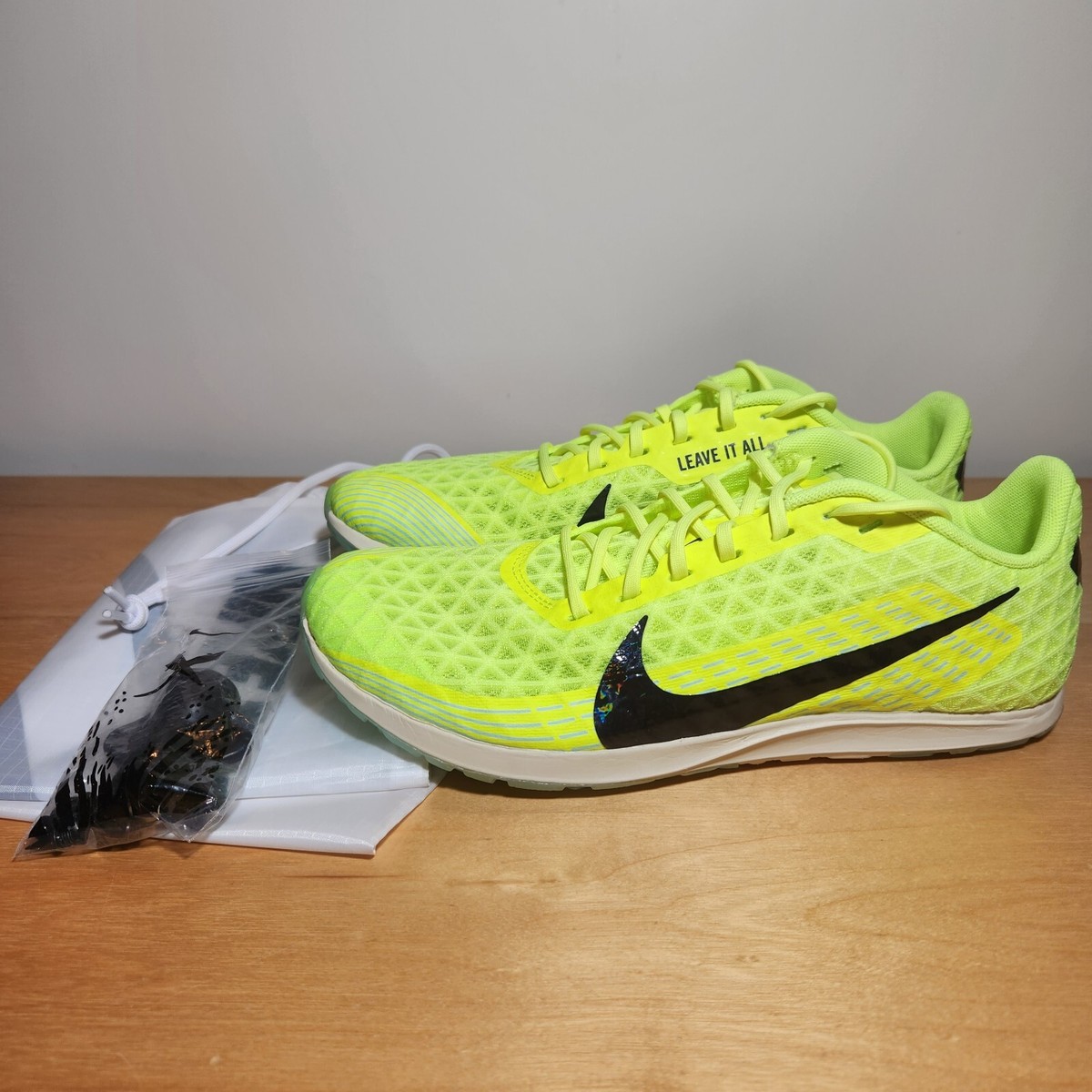 Men Sz 8.5 - Nike Zoom Rival XC 5 Track & Field Spikes Bolt  display picture 3