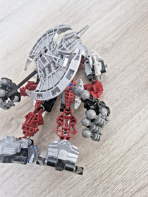 LEGO Bionicle Axonn 8733 100% complete set with original instructions Warrior