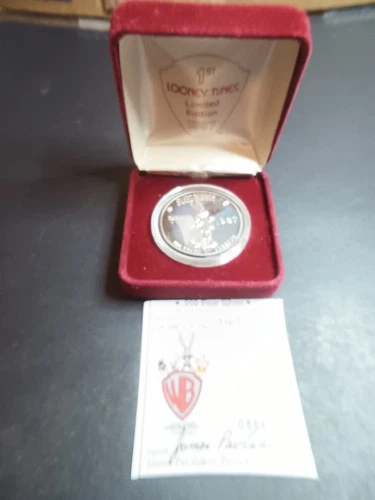 1987 LIMITED,EDITION Bugs Bunny 1 oz .999 Fine Silver Round #8663