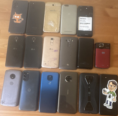 Mixed Brands Smartphone & Cell Phone Lot w/ Accessories LG Samsung Nokia Wiko