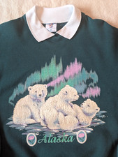Jerzees Vintage Alaska Polar Bear Cub Cute Grandma Style Collared Crewneck USA M
