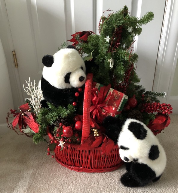 LARGE FLORISTDESIGNED CHRISTMAS FLORAL ARRANGEMENT WITH CUTE PANDA