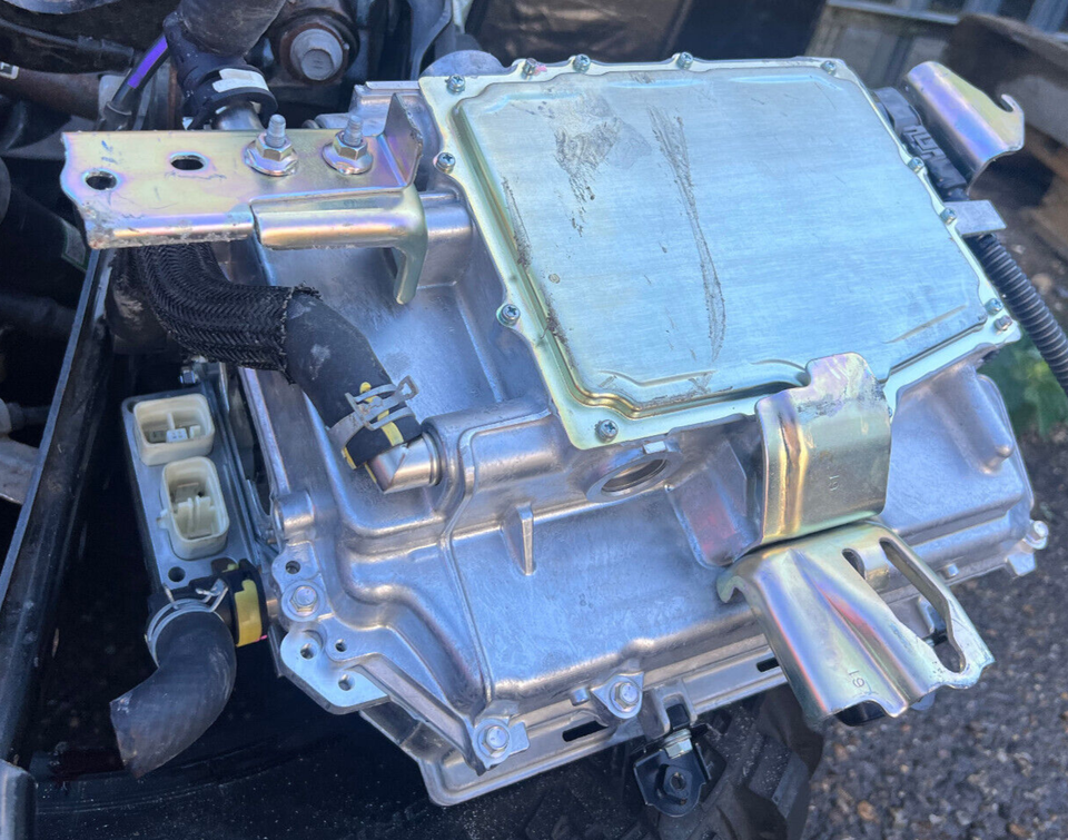 LEXUS NX 300h AWD 20142019 RHD Hybrid Inverter Converter G92A042030