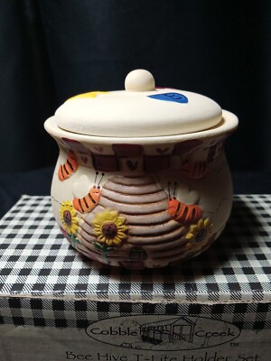 NIB 2 Pcs. Cobble Creek Bee Hive T-Lite Holder Set By Fourty Acres Studio 