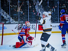 JAXON JACOBSON SIGNED 8X10 MATTE PHOTO BRANDON WHEAT KINGS 2027 NHL DRAFT (F)