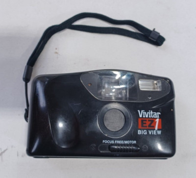 Vivitar EZ1 Big View Point and Shoot Film Camera