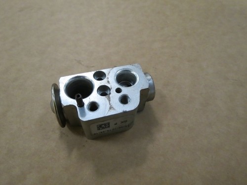 Original VW Touareg 7P R Line Expansionsventil M12616 7p0820679a