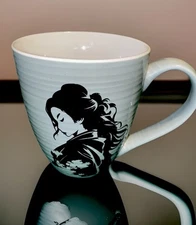 Dowan brand geisha girl japan japanese coffee mug Kimono Cherry Blossom