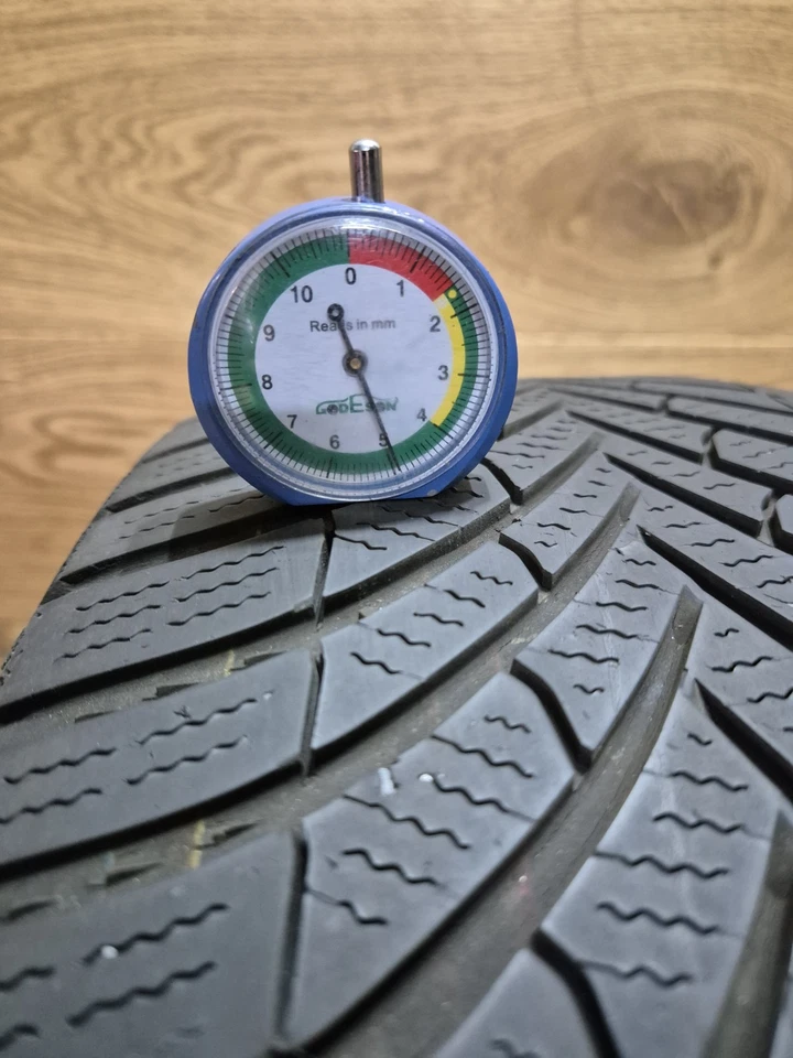 2x Winterreifen SEMPERIT Speed Grip5 225/45 R17 91H DOT 2322 - Bild 3 von 4