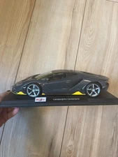 Maisto Lamborghini Centenario 1:18 Model Car – Clear Carbon Yellow Accents