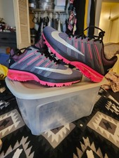 nike sneakers for women size 9 new