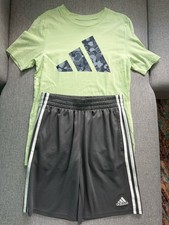 Boys Medium 10/12 Adidas Set