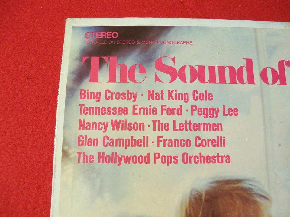 COMPILATION XMAS LP "THE SOUND OF CHRISTMAS" ON CLASSIC HOLIDAY VINTAGE VINYL! - Image 3 of 4