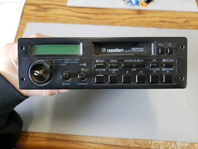 VW Audi OEM Radio Head Unit 161 035 180E   Vintage Factory Stereo Cassette Deck