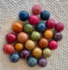 ANTIQUE CLAY MARBLES-LOT OF 25-THESE EXACT MARBLES-1/2" AVG. SIZE-NO CHIPS