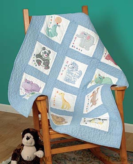 1 Jack Dempsey "Children's Zoo" Stamped Embroidery/Cross stitch Quilt