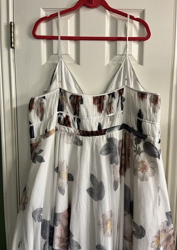 NWOT Fabulous Geisha Designs By Paras & Shalini White Floral Tulle Dress Size 3X - 第 9/10 張圖片