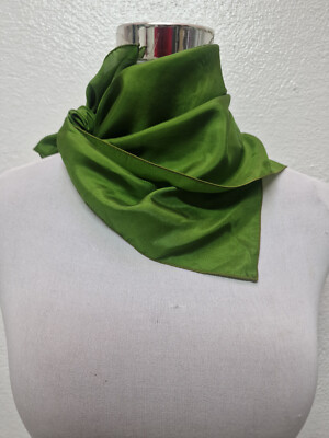 Vintage Luxurious Authentic 100% SILK COLOR GREEN SCARF