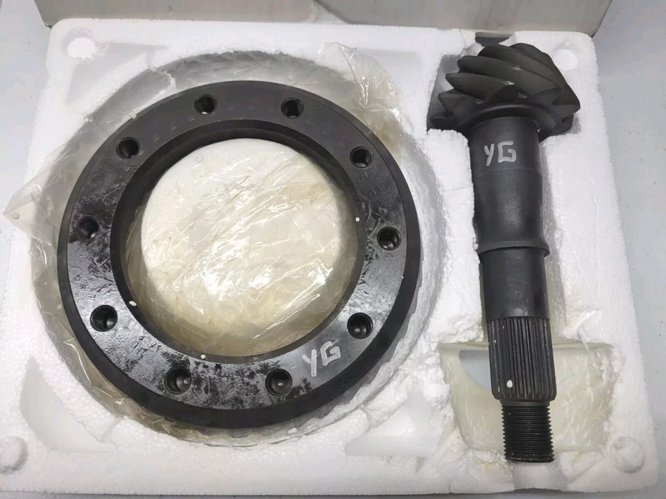 Yukon Gear & Axle Ring and Pinion Sets YG GM7.5-411 - Image 3 of 4