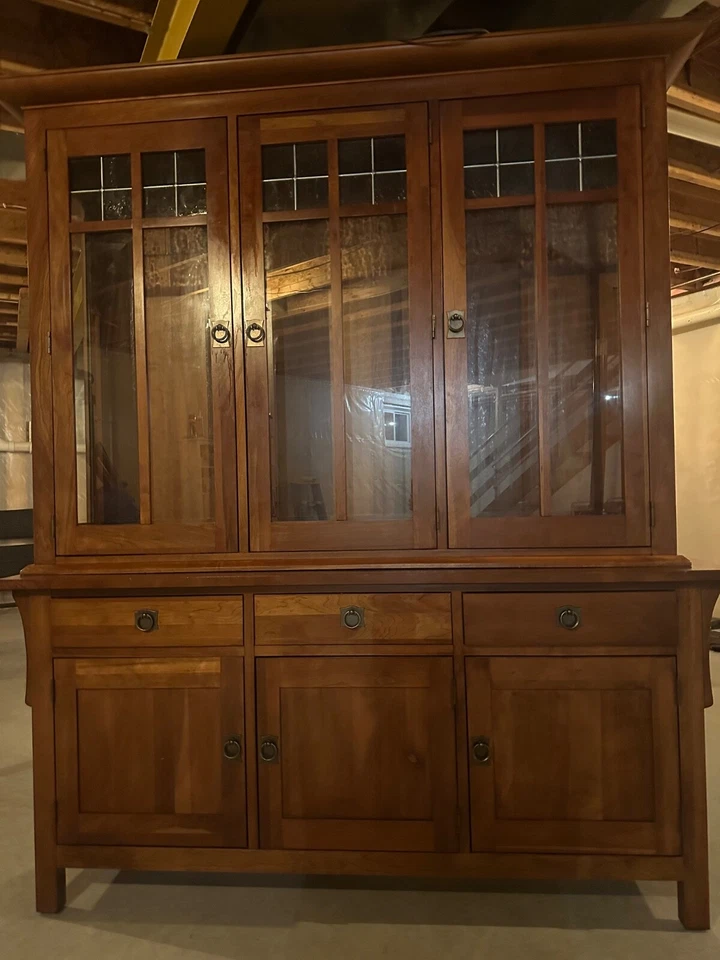 kincaid furniture two piece cherry  - Image 2 of 3