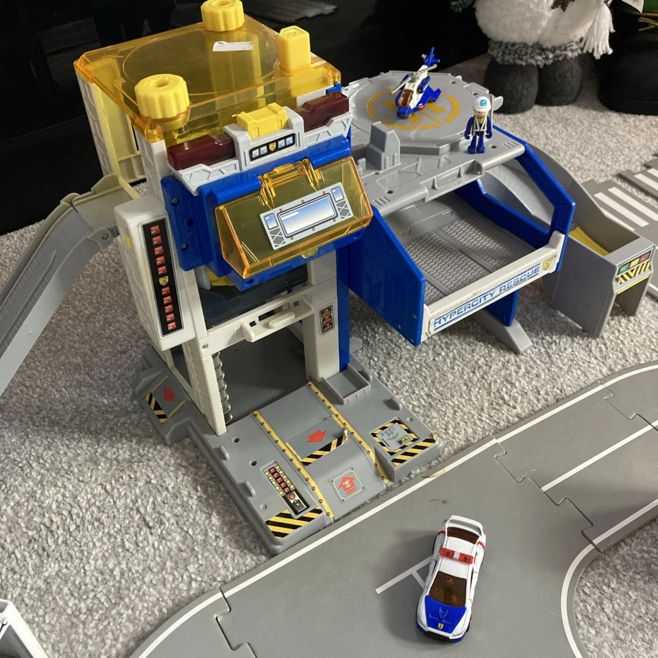 Tomy Tomica Large Hyper City ~ Rescue Collection, Job Lot Bundle Incomplete ⭐️ - Image 2 of 4
