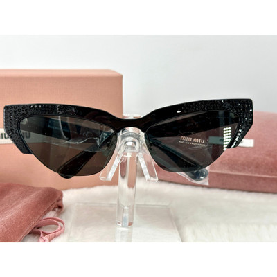Miu Miu MU 04US SPECIAL PROJECT‎ Rhinestone Cat Eye Sunglasses Miu Miu MU 04US SPECIAL PROJECT Rhinestone Cat Eye  main image 4