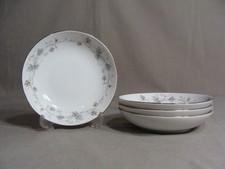 4 FINE CHINA OF JAPAN Fruit Bowls In The Mita Pattern