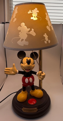 Vintage Disney Mickey Mouse Lamp Talking And Lights Tested Working