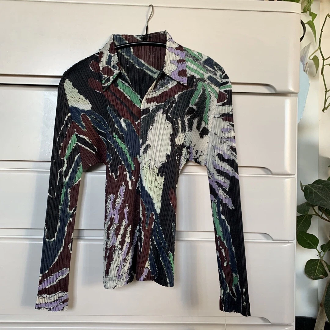 プリーツプリーズ　FROSTY FOREST　Pink アイテムのご紹介「FROSTY FOREST」 – isseymiyake.com