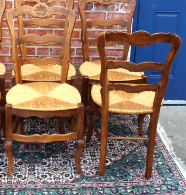 Set of 2 French Louis XV Antique Oak Dining Chairs with Rush Seats - Image 3 of 3