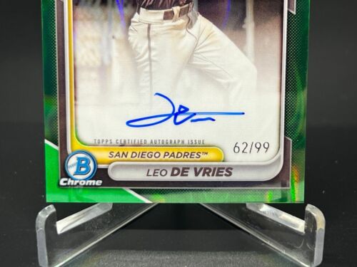 2024 Bowman Chrome LEO DE VRIES GREEN LAVA REFRACTOR AUTO 62/99 PADRES CPA-LD - Picture 3 of 6
