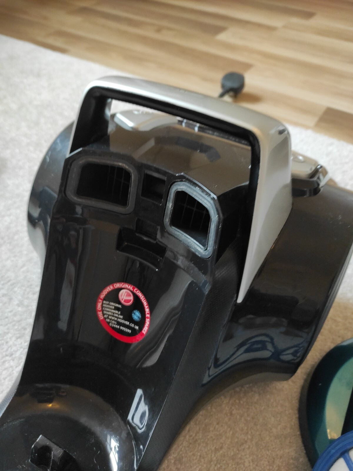 Hoover Breeze Bagless Cylinder Vacuum Cleaner eBay