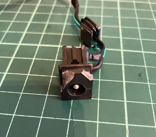 TOSHIBA SATELLITE L300 Series Laptop DC Power 6017B0148601 SOCKET UK - Photo 4/4