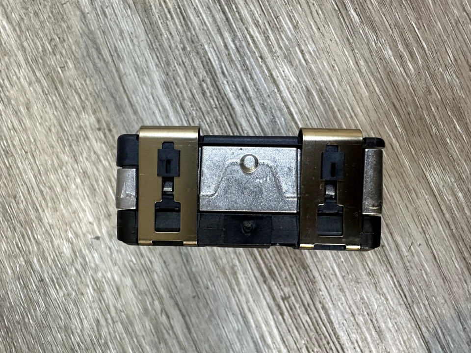 2020-22 VW PASSAT КРУИЗ-КОНТРОЛЬ ДАТЧИК РАССТОЯНИЯ OEM ДЕТАЛЬ # 561.907.567.A - Изображение 4 из 4