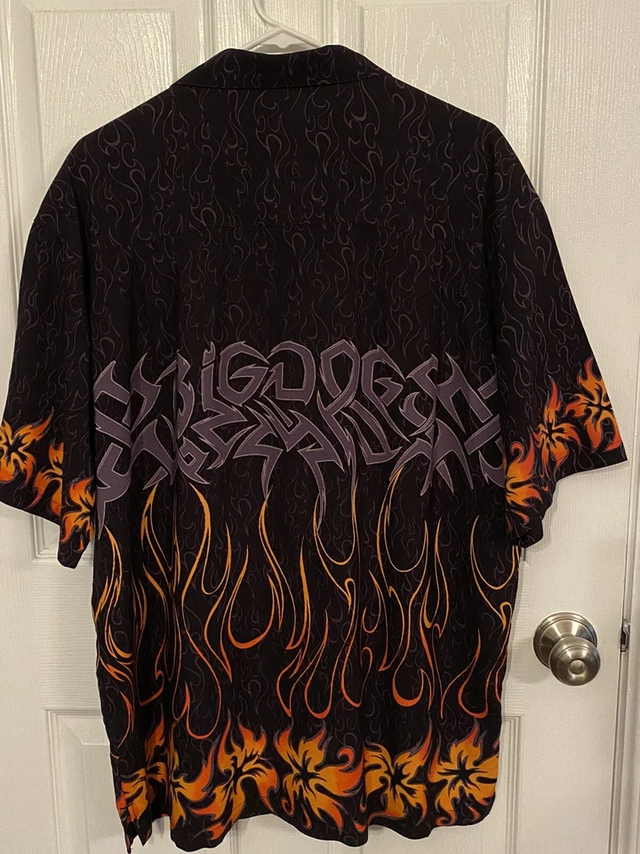 Camisa vintage Big Dogs llama abstracta negra para hombre mediana Foto 2 de 4