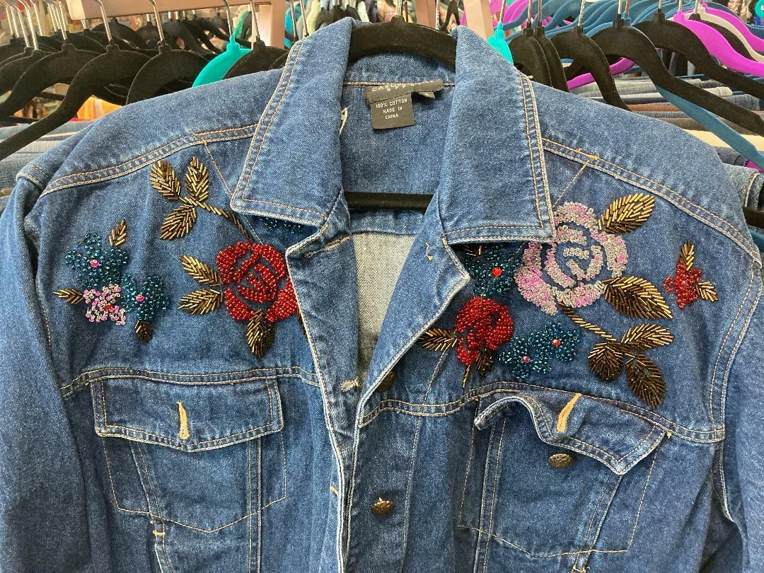 Carol Little Sport Jean Jacket Size 4 Blue Embroidered Beaded