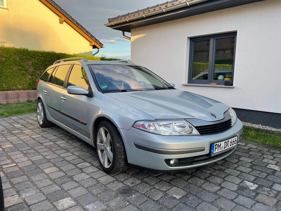 Renault Laguna 2 Bj, 2003 erste Hand gepflegt 150T/Km.  Eibach 50/30 - Bild 2 von 4
